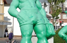 32