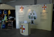 Informationsstand und Besucher